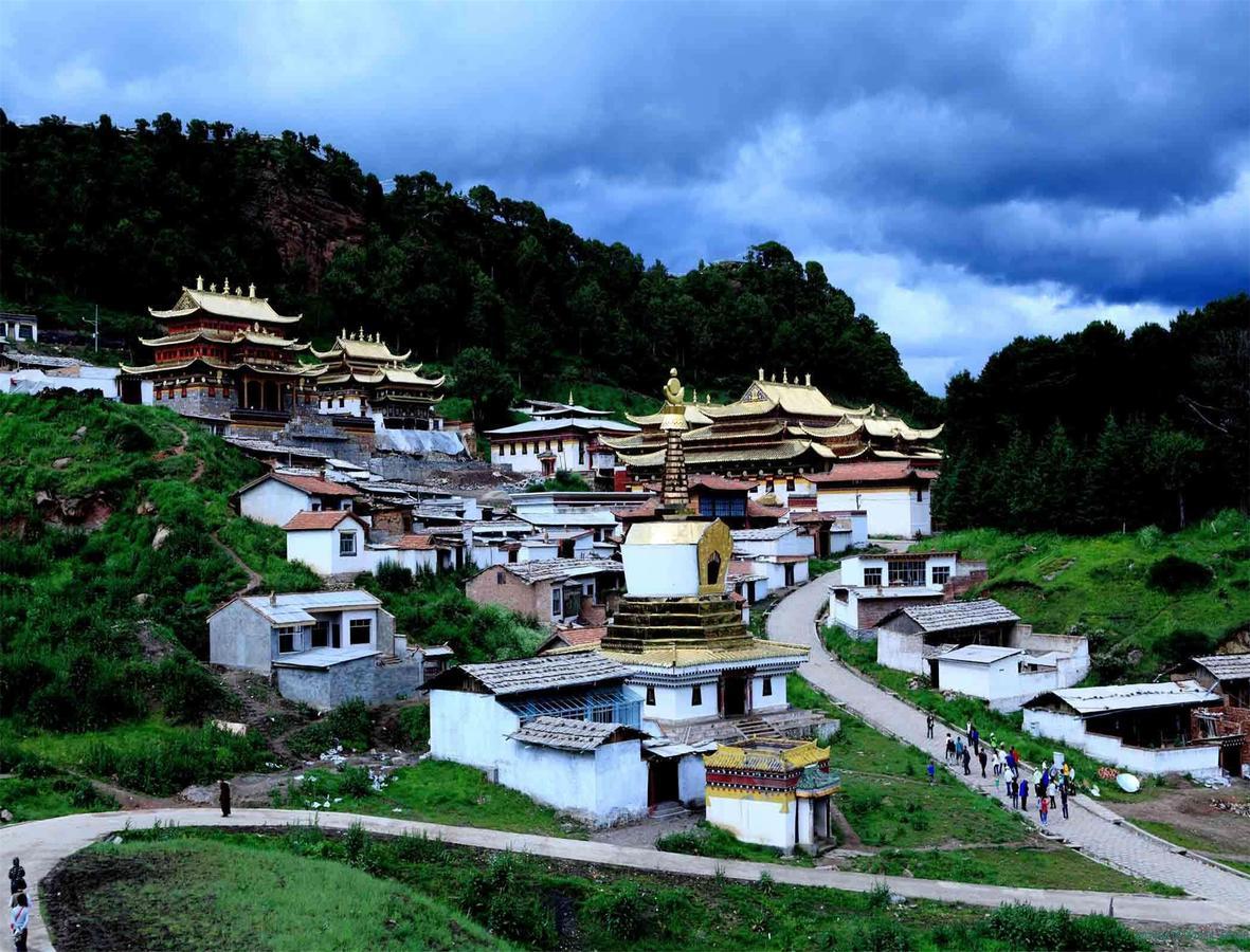 Langmusi Muxin Guest House Bagian luar foto